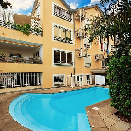 Jade - Appt 2 Chb - 4 Personnes - A 200 M Du Lagon De Saint-Pierre - Residence Avec Belle Piscine Et Parking Prive - Sur Le Front De Mer Et A 2 Pas Du Centre-Ville De St-Pierre Exteriér fotografie