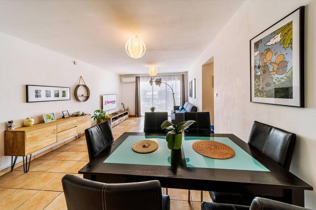 Jade - Appt 2 Chb - 4 Personnes - A 200 M Du Lagon De Saint-Pierre - Residence Avec Belle Piscine Et Parking Prive - Sur Le Front De Mer Et A 2 Pas Du Centre-Ville De St-Pierre Exteriér fotografie